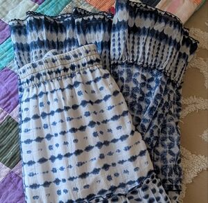 Tie dye look flowy skirt, blue/white ruffled beach vibe maxi skirt, large